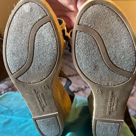 Christian Siriano Wedge Sandals - Picture 4 of 4
